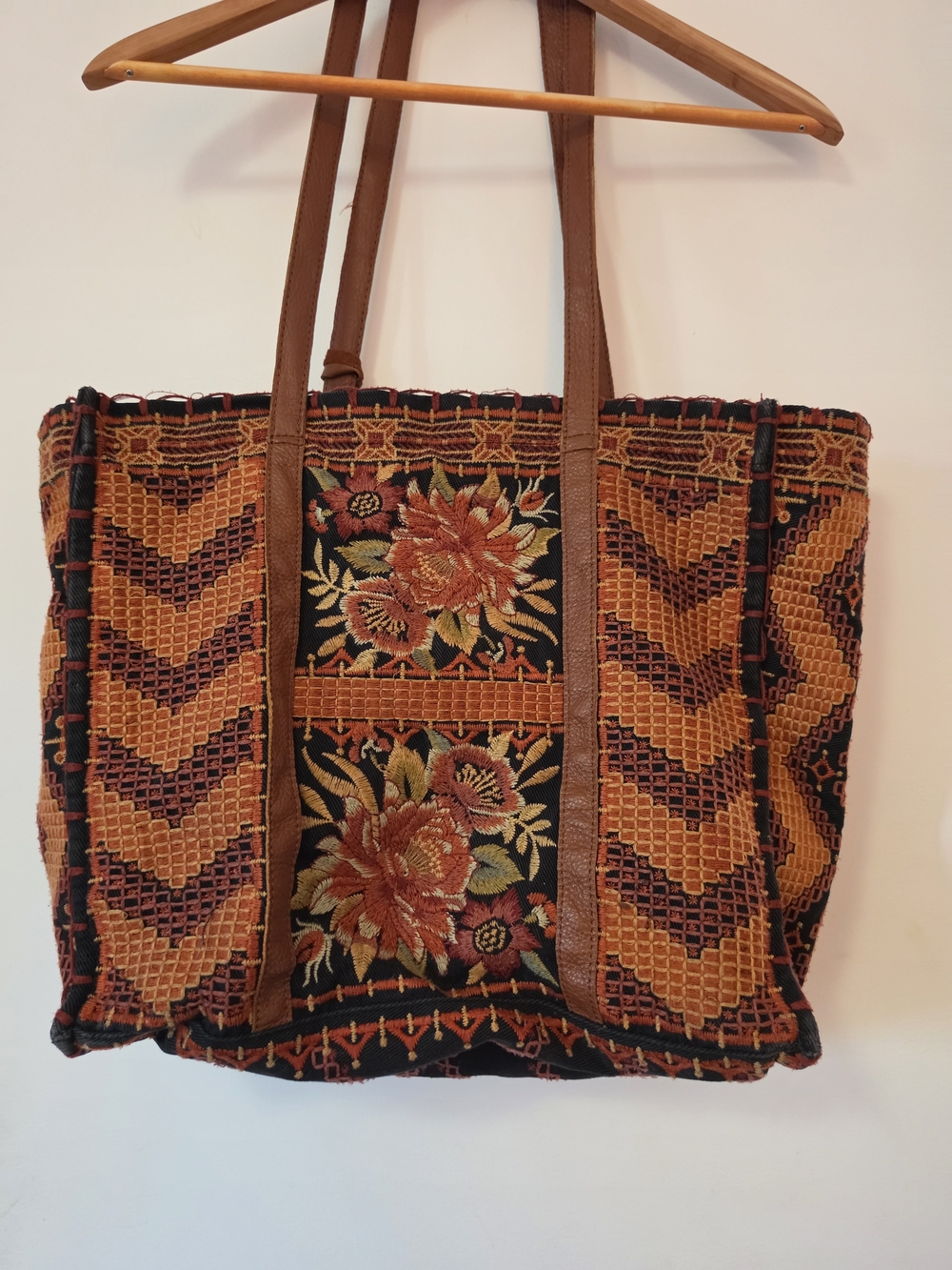 Johnny Was - Bohemian Embroidered Tote Bag in Burnt Orange - Picture 4 of 7